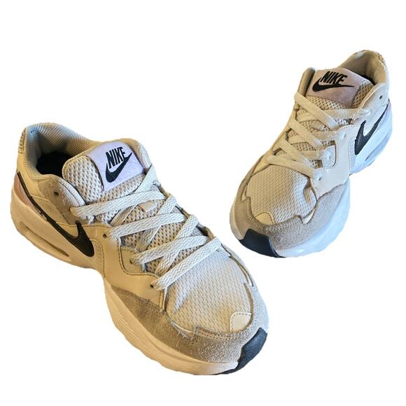 Nike Air Max Fusion Athletic Running Shoes Beige Sneakers Women’s Sz 7.5 - Picture 3 of 10